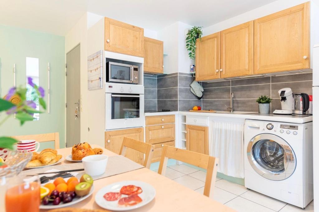 Bao Location - Ideal Pro & Groupe - Calme - Lumineux - Wifi - Terrasse - Jardin - Plage A 2Km - Proche Centre Ville, Gare, Commerces - Parking Prive Тулон Экстерьер фото